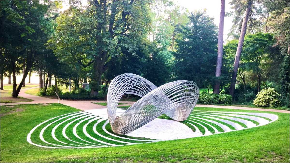 Memorial at Cannon Hill Park - Mat Burling.jpg